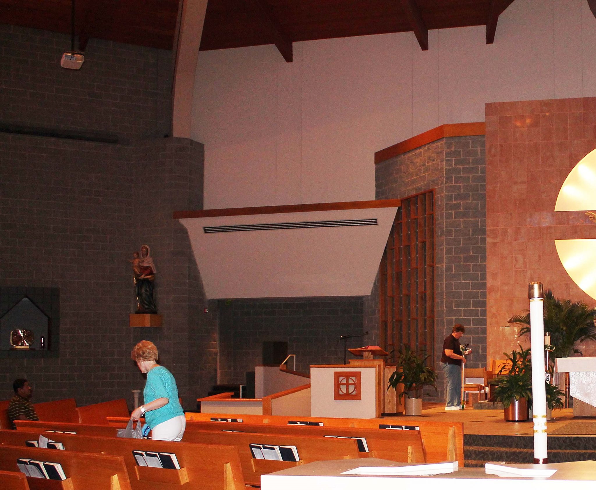 Unveiling The Divine Discover The Enchanting Mass Times At St Matthew Catholic Church Arlington - c9bmk17